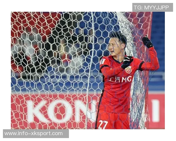 海港球员冯劲达成中国顶级联赛出场200场里程碑成为93年龄段第15位球员