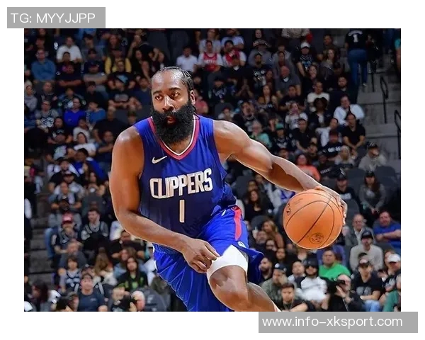 快船复苏之路显现希望小卡与哈登的出色表现引发美媒关注